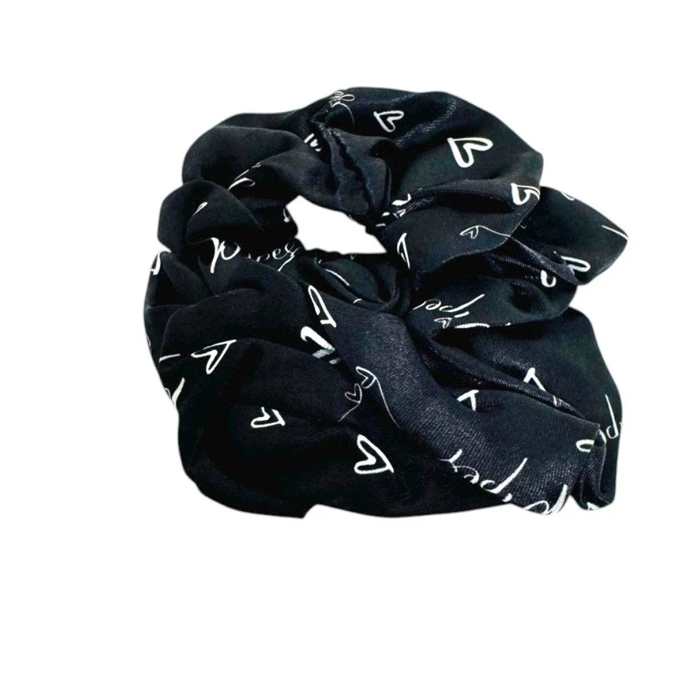 N/A satin scrunchies